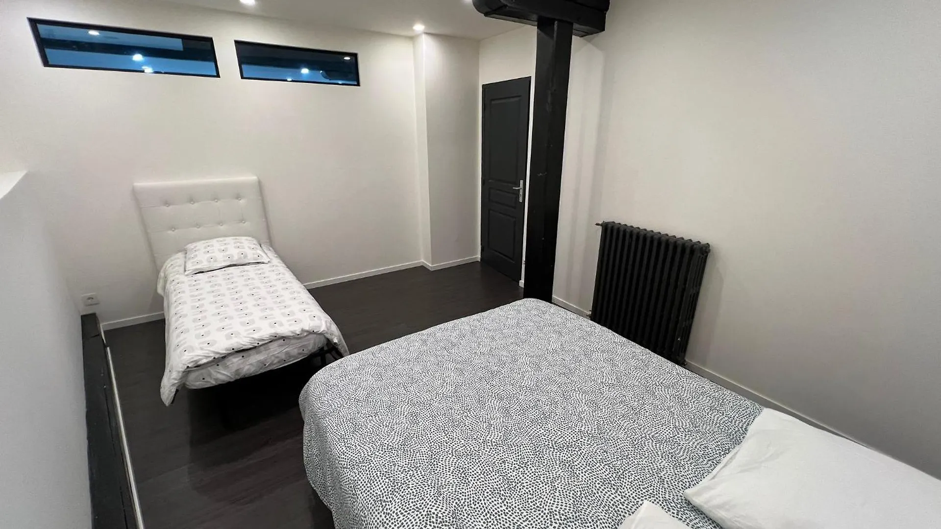 Grand Logement Centre Foix 120M2-3Chambres-2Sdb-2Wc