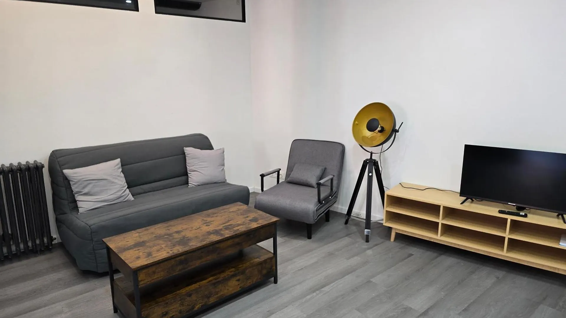 דירה Grand Logement Centre Foix 120M2-3Chambres-2Sdb-2Wc