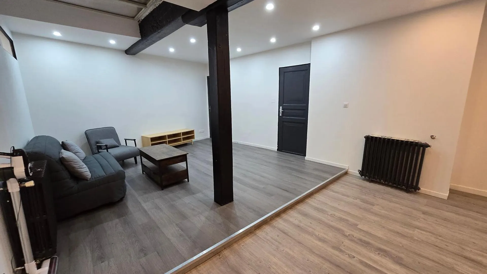 Grand Logement Centre Foix 120M2-3Chambres-2Sdb-2Wc דירה